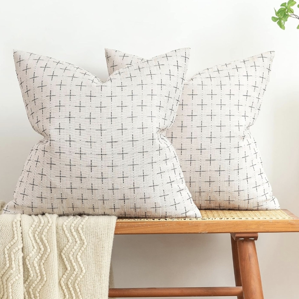 MIULEE Pack of 2 Decorative Burlap Linen Outdoor Throw Pillow Covers Modern